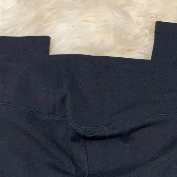 NIKE Dri-fit black crop leggings/capris - Picture 10 of 12